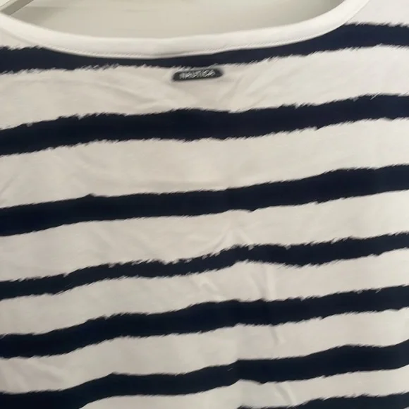 Nautica beach dress . Never worn with tags - Picture 3 of 4